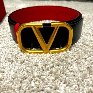 Valentino reversible black and red belt Vlogo calfskin 40